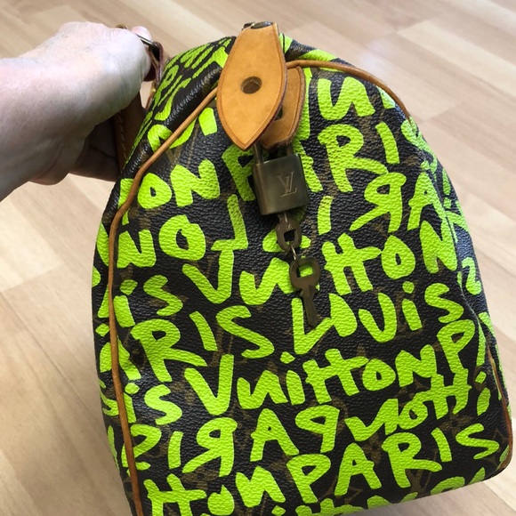 ๐ผ๐ผ GORGEOUS ๐ผ๐ผ Louis Vuitton Stephen Sprouse Graffiti Speedy 30 neon greโฆ - Picture 6 of 16